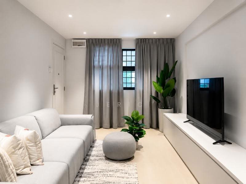 221 Serangoon Avenue 4, , 2 Bedrooms, 721 sqft, HDB Flat For Sale, by Jeric Leong, 500263059 - Living Room - PropertyGuru.com.sg