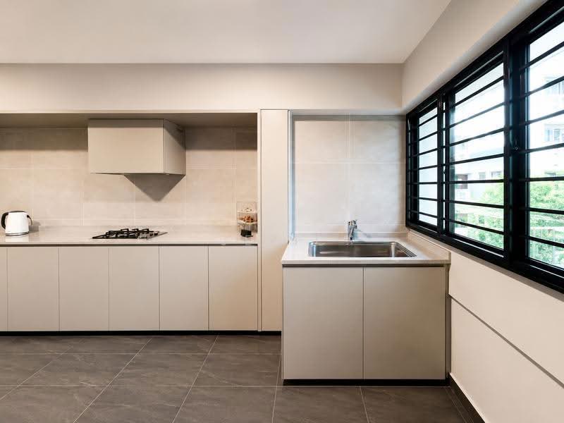 221 Serangoon Avenue 4, , 2 Bedrooms, 721 sqft, HDB Flat For Sale, by Jeric Leong, 500263059 - Kitchen - PropertyGuru.com.sg