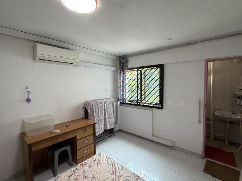 229 Bukit Batok East Avenue 3, 229 Bukit Batok East Avenue 3, Dairy Farm / Bukit Panjang / Choa Chu Kang, Room Rental, 200 sqft, HDB Flat For Rent, by Wee Chye Heng (Alan Wee), 500263067 - Bedroom - PropertyGuru.com.sg
