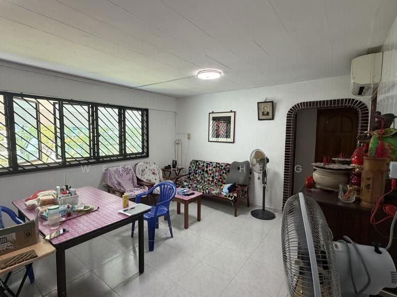 229 Bukit Batok East Avenue 3, 229 Bukit Batok East Avenue 3, Dairy Farm / Bukit Panjang / Choa Chu Kang, Room Rental, 200 sqft, HDB Flat For Rent, by Wee Chye Heng (Alan Wee), 500263067 - Living Room - PropertyGuru.com.sg