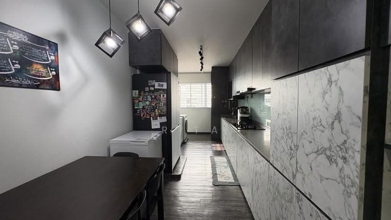842 Woodlands Street 82, 842 Woodlands Street 82, Admiralty / Woodlands, 3 Bedrooms, 904 sqft, HDB Flat For Sale, by Rita Sabar, 500263074 - Kitchen - PropertyGuru.com.sg