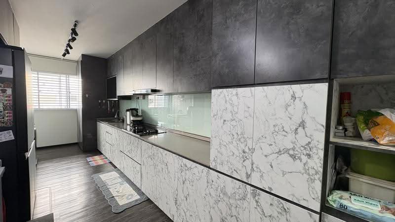 842 Woodlands Street 82, 842 Woodlands Street 82, Admiralty / Woodlands, 3 Bedrooms, 904 sqft, HDB Flat For Sale, by Rita Sabar, 500263074 - Kitchen - PropertyGuru.com.sg