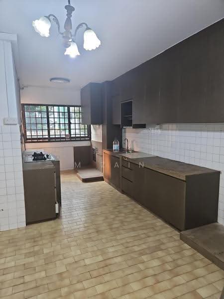 511 Jurong West Street 52, 511 Jurong West Street 52, Boon Lay / Jurong / Tuas, 2 Bedrooms, 796 sqft, HDB Flat For Sale, by M Zain Wanchik, 500263075 - Kitchen - PropertyGuru.com.sg