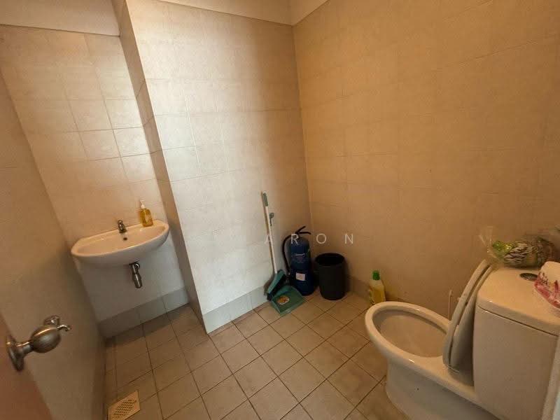 E-Centre @ Redhill, 3791 3791, Alexandra / Commonwealth, 1,173 sqft, Light Industrial (B1) For Rent, by Ssharon Loh, 500263099 - CommercialGuru.com.sg