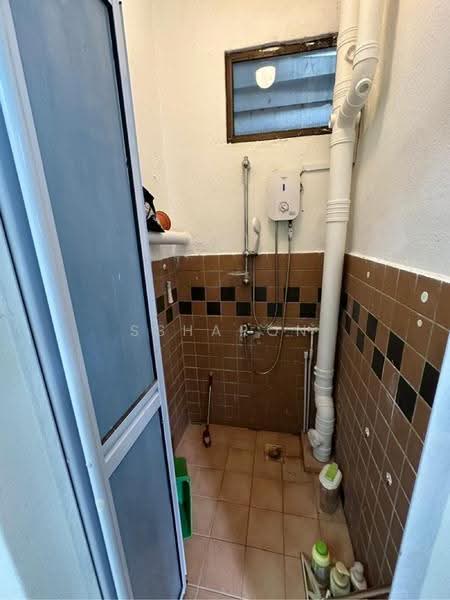 8 Lorong 7 Toa Payoh, 8 8, Balestier / Toa Payoh, 1,400 sqft, Shop / Shophouse For Sale, by Ssharon Loh, 500263109 - CommercialGuru.com.sg