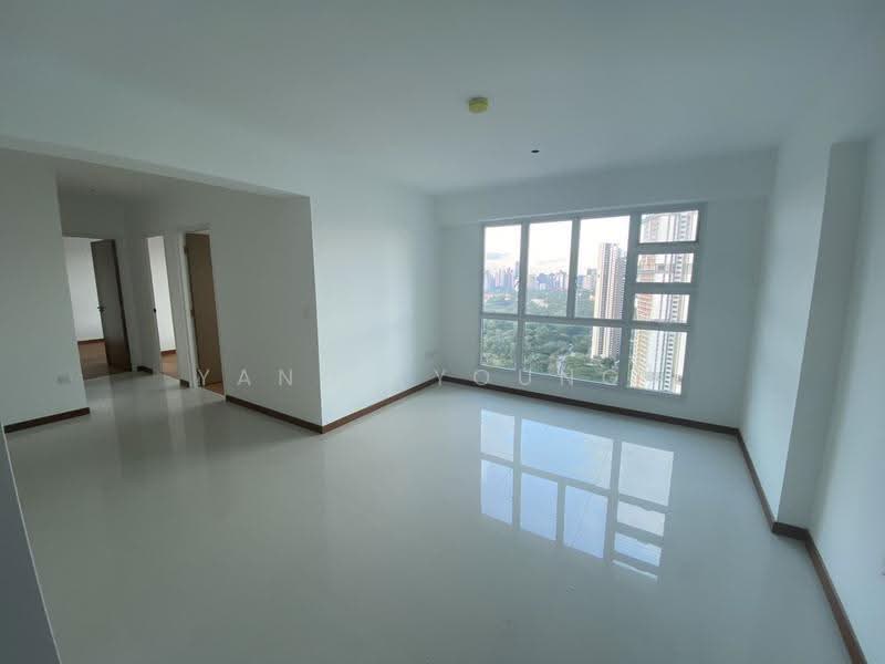 43A Margaret Drive, 43A Margaret Drive, Alexandra / Commonwealth, 3 Bedrooms, 893 sqft, HDB Flat For Sale, by Yang (Young) Li, 500263110 - Living Room - PropertyGuru.com.sg