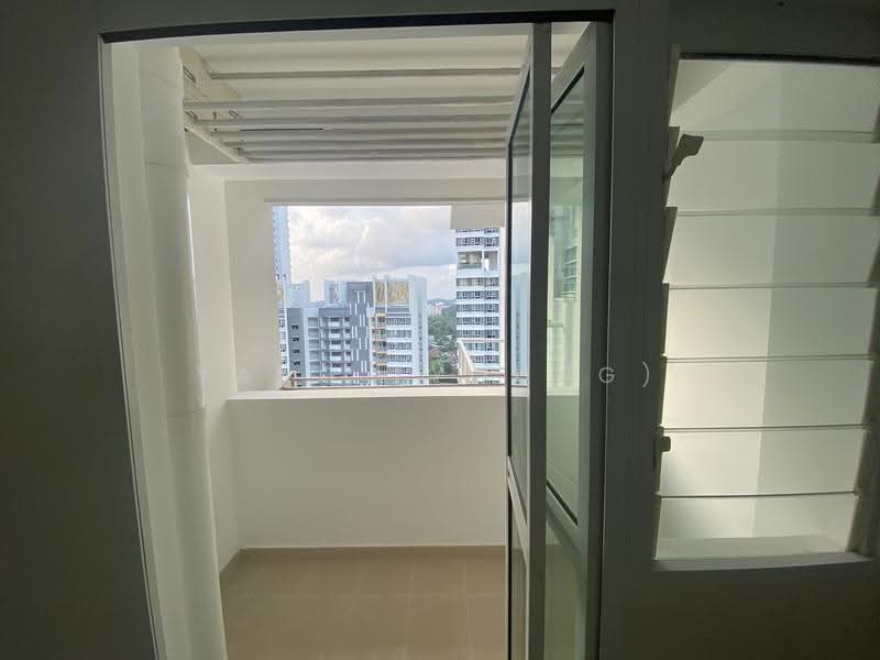 43A Margaret Drive, 43A Margaret Drive, Alexandra / Commonwealth, 3 Bedrooms, 893 sqft, HDB Flat For Sale, by Yang (Young) Li, 500263110 - Balcony - PropertyGuru.com.sg