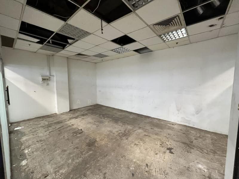 Lucky Chinatown, 211 New Bridge Road, Boat Quay / Raffles Place / Marina, 269 sqft, Mall Shop For Rent, by Marcus Tay, 500263111 - CommercialGuru.com.sg