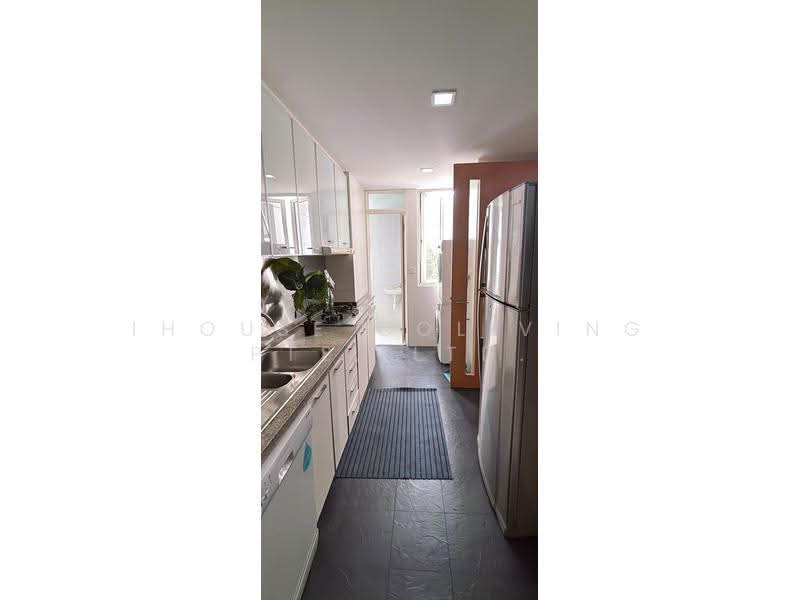 Visioncrest, 33 Oxley Rise, Orchard / River Valley, Room Rental, 100 sqft, Condominium For Rent, by ling, 500263115 - Kitchen - PropertyGuru.com.sg