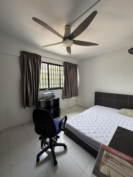 121 Bedok Reservoir Road, 121 Bedok Reservoir Road, Bedok / Upper East Coast, Room Rental, 150 sqft, HDB Flat For Rent, by Ros Salleh, 500263116 - Bedroom - PropertyGuru.com.sg