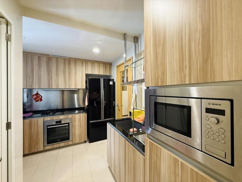 Cityscape at Farrer Park, 101 Mergui Road, Farrer Park / Serangoon Rd, 3 Bedrooms, 1,249 sqft, Condominium For Rent, by Linda Ong, 500263119 - Kitchen - PropertyGuru.com.sg