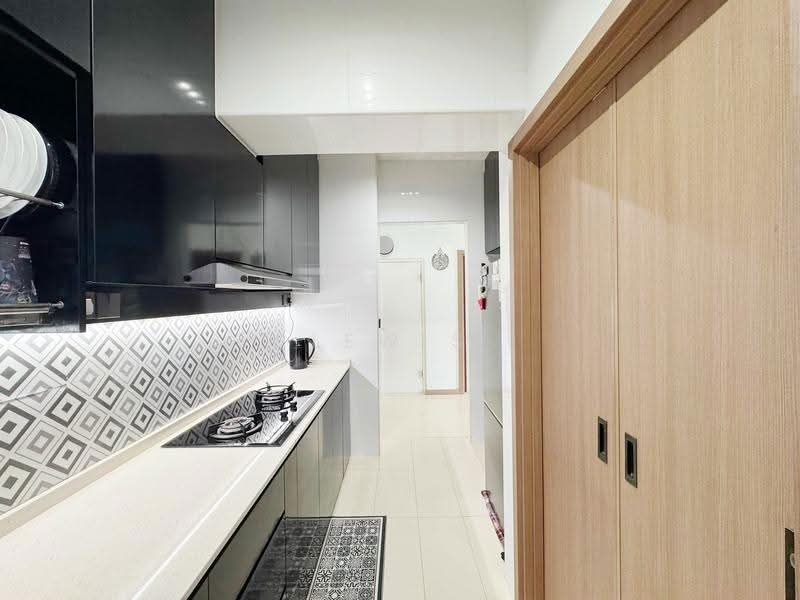 413a Northshore drive, Northshore Drive, 2 Bedrooms, 721 sqft, HDB Flat For Sale, by Lewis Ho, 500263133 - Kitchen - PropertyGuru.com.sg