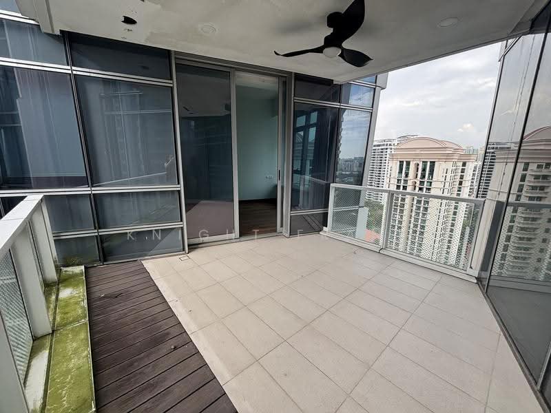 Gramercy Park, 57 Grange Road, Tanglin / Holland / Bukit Timah, 3 Bedrooms, 2,185 sqft, Condominium For Sale, by LORRAINE CHEW LUO LIN, 500263140 - Balcony - PropertyGuru.com.sg