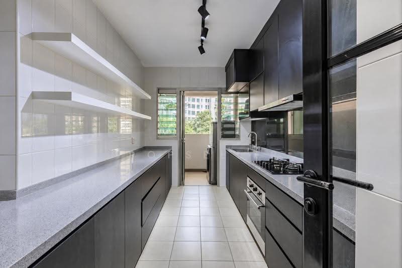 489A Choa Chu Kang Avenue 5, 489A Choa Chu Kang Avenue 5, Dairy Farm / Bukit Panjang / Choa Chu Kang, 3 Bedrooms, 1,216 sqft, HDB Flat For Sale, by Warren Chan, 500263149 - Kitchen - PropertyGuru.com.sg