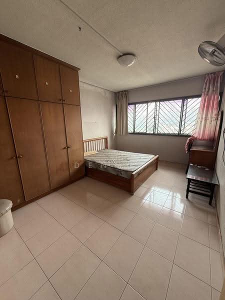 170 Bukit Batok West Avenue 8, 170 Bukit Batok West Avenue 8, Dairy Farm / Bukit Panjang / Choa Chu Kang, 3 Bedrooms, 1,442 sqft, HDB Flat For Sale, by Dennis Chan, 500263152 - Bedroom - PropertyGuru.com.sg