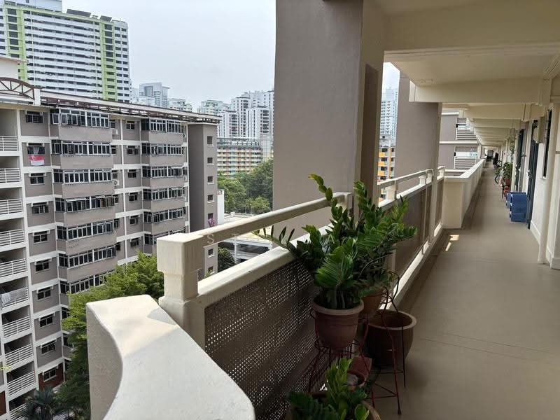 107 Jalan Bukit Merah, 107 Jalan Bukit Merah, Alexandra / Commonwealth, Room Rental, 100 sqft, HDB Flat For Rent, by Stella Kuek, 500263156 - Balcony - PropertyGuru.com.sg