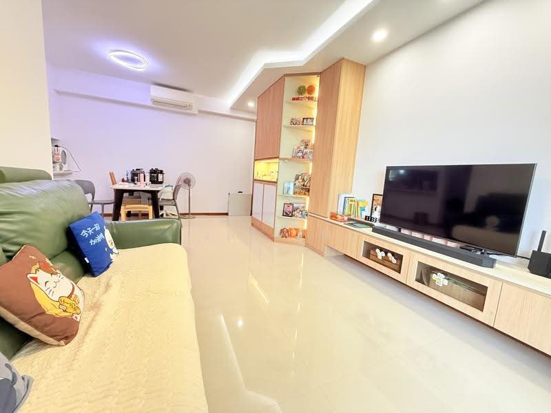 Wandervale, 363 Choa Chu Kang Avenue 3, Dairy Farm / Bukit Panjang / Choa Chu Kang, 3 Bedrooms, 1,130 sqft, Condominium For Sale, by Jallen Huang, 500263168 - Living Room - PropertyGuru.com.sg