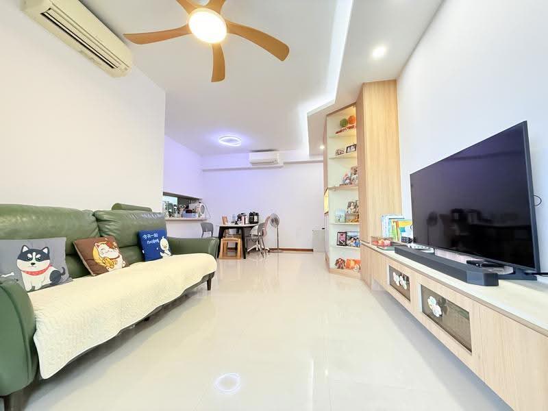 Wandervale, 363 Choa Chu Kang Avenue 3, Dairy Farm / Bukit Panjang / Choa Chu Kang, 3 Bedrooms, 1,130 sqft, Condominium For Sale, by Jallen Huang, 500263168 - Living Room - PropertyGuru.com.sg
