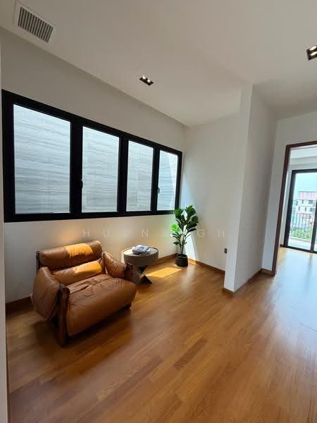 Sembawang Straits Estate, 23 Jalan Sankam, Sembawang / Yishun, 5 Bedrooms, 4,834 sqft, Terraced House For Sale, by Husna Gh, 500263188 - Interior - PropertyGuru.com.sg