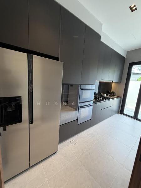 Sembawang Straits Estate, 23 Jalan Sankam, Sembawang / Yishun, 5 Bedrooms, 4,834 sqft, Terraced House For Sale, by Husna Gh, 500263188 - Kitchen - PropertyGuru.com.sg