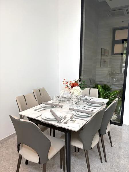 Sembawang Straits Estate, 23 Jalan Sankam, Sembawang / Yishun, 5 Bedrooms, 4,834 sqft, Terraced House For Sale, by Husna Gh, 500263188 - Dining Room - PropertyGuru.com.sg