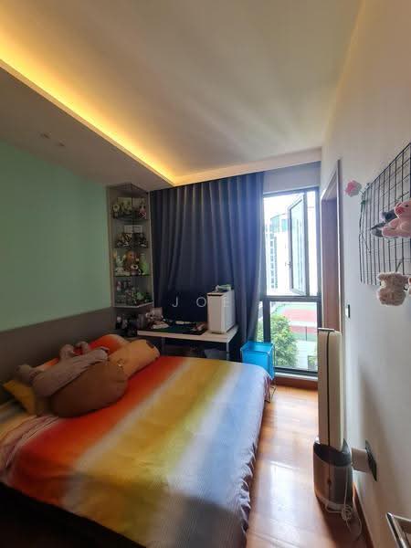 Hundred Palms Residences, 276 Yio Chu Kang Road, Hougang / Punggol / Sengkang, 5 Bedrooms, 1,528 sqft, Condominium For Sale, by Joe Leow, 500263189 - Junior Ensuite - PropertyGuru.com.sg