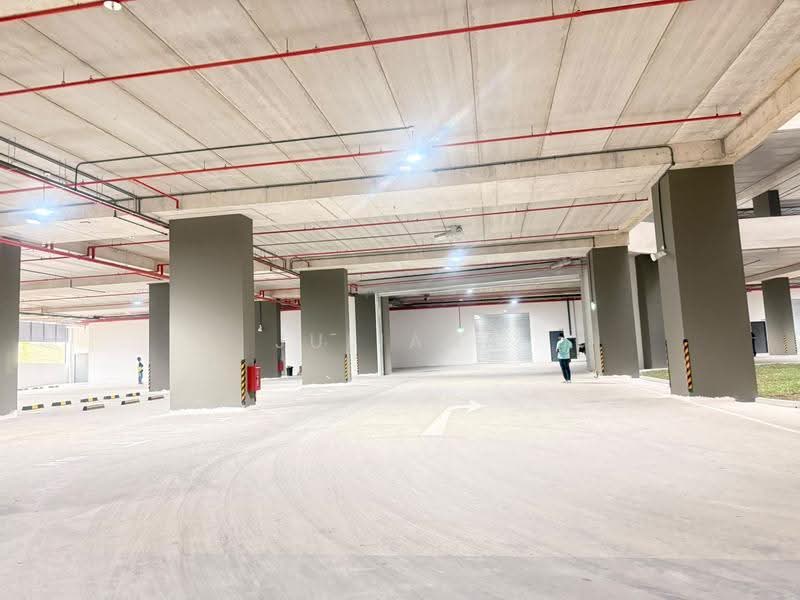Tampines Connection, 2 Tampines North Drive 4, Pasir Ris / Tampines, 2,045 sqft, Factory / Workshop (B2) For Rent, by Juliana Wong, 500263206 - Car Park - CommercialGuru.com.sg