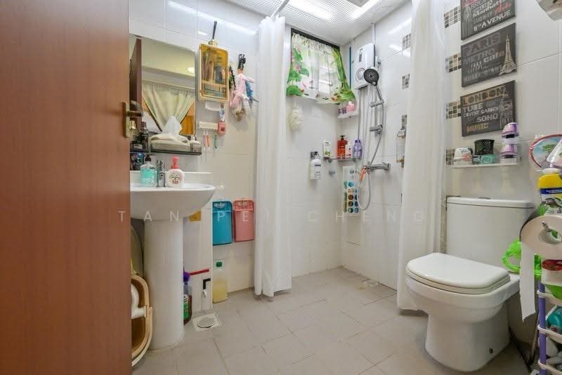 546B Segar Road, 546B Segar Road, Dairy Farm / Bukit Panjang / Choa Chu Kang, 3 Bedrooms, 1,205 sqft, HDB Flat For Sale, by Tan Pei Cheng (Pei), 500263219 - PropertyGuru.com.sg