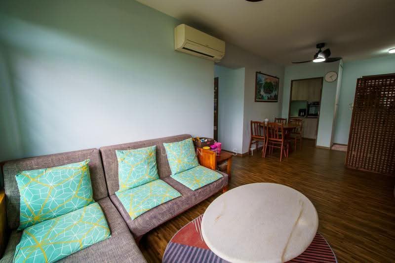 635B Senja Road, 635B Senja Road, Dairy Farm / Bukit Panjang / Choa Chu Kang, 3 Bedrooms, 1,001 sqft, HDB Flat For Sale, by JOREEN LIM, 500263233 - Living Room - PropertyGuru.com.sg