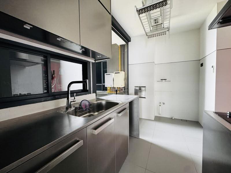 The Trizon, 8 Ridgewood Close, Tanglin / Holland / Bukit Timah, 4 Bedrooms, 1,959 sqft, Condominium For Rent, by Eric Lim, 500263241 - Kitchen - PropertyGuru.com.sg