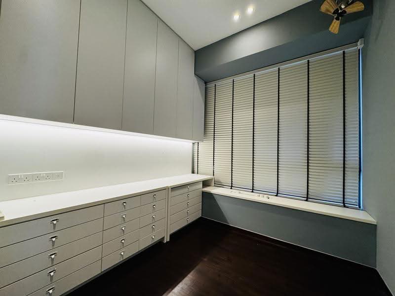 The Trizon, 8 Ridgewood Close, Tanglin / Holland / Bukit Timah, 4 Bedrooms, 1,959 sqft, Condominium For Rent, by Eric Lim, 500263241 - Common Bedroom - PropertyGuru.com.sg