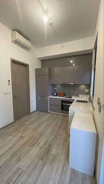 J Gateway, Boon Lay / Jurong / Tuas, 2 Bedrooms, 743 sqft, Condominium For Rent, by Dexter Lim, 500263246 - Kitchen - PropertyGuru.com.sg