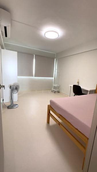 409 Pandan Gardens, 409 Pandan Gardens, Boon Lay / Jurong / Tuas, Room Rental, 120 sqft, HDB Flat For Rent, by Steven Choo, 500263247 - Bedroom - PropertyGuru.com.sg