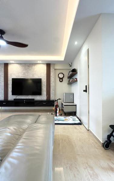 667D Jurong West Street 65, 667D Jurong West Street 65, Boon Lay / Jurong / Tuas, 3 Bedrooms, 1,184 sqft, HDB Flat For Sale, by Raynard Lim, 500263260 - Living Room - PropertyGuru.com.sg