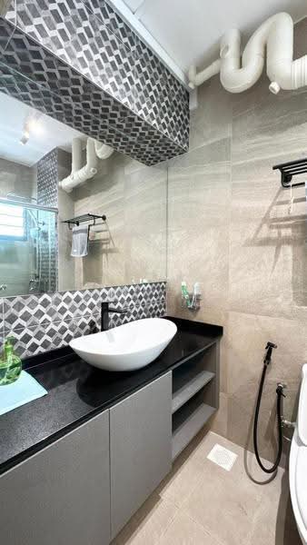 667D Jurong West Street 65, 667D Jurong West Street 65, Boon Lay / Jurong / Tuas, 3 Bedrooms, 1,184 sqft, HDB Flat For Sale, by Raynard Lim, 500263260 - Bathroom - PropertyGuru.com.sg