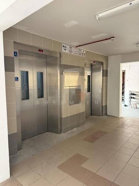 747 Pasir Ris Street 71, 747 Pasir Ris Street 71, Pasir Ris / Tampines, 3 Bedrooms, 1,367 sqft, HDB Flat For Rent, by Shermeen Chow, 500263266 - Corridor - PropertyGuru.com.sg
