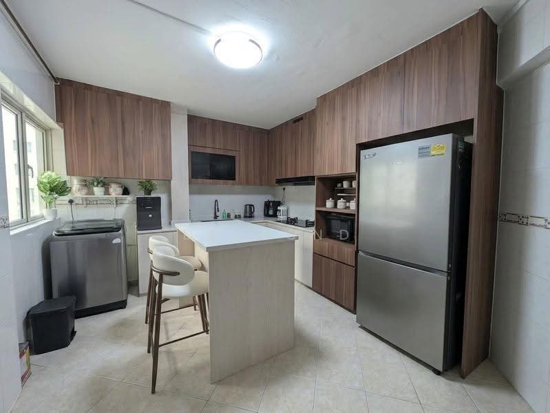 210 Bukit Batok Street 21, 210 Bukit Batok Street 21, Dairy Farm / Bukit Panjang / Choa Chu Kang, 3 Bedrooms, 1,119 sqft, HDB Flat For Rent, by Desmond Tan, 500263270 - Kitchen - PropertyGuru.com.sg