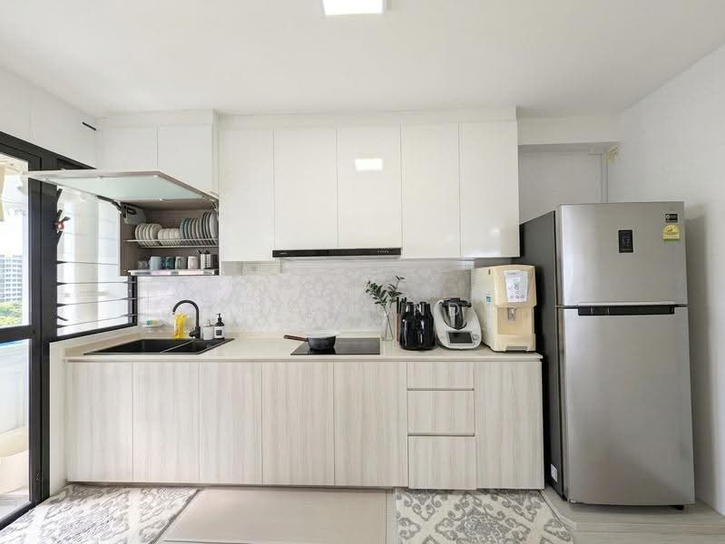 816B Keat Hong Link, 816B Keat Hong Link, Dairy Farm / Bukit Panjang / Choa Chu Kang, 3 Bedrooms, 1,206 sqft, HDB Flat For Rent, by Desmond Tan, 500263272 - Kitchen - PropertyGuru.com.sg