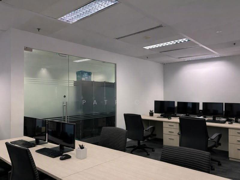SGX Centre II, 4 SHENTON WAY, Boat Quay / Raffles Place / Marina, 1,709 sqft, Office For Rent, by Patrick Ong 王鹏若(安仔), 500263279 - Interior - CommercialGuru.com.sg