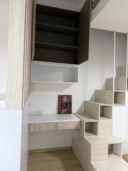 Flora View, 1 Ang Mo Kio Street 66, Ang Mo Kio / Bishan / Thomson, 1 Bedroom, 350 sqft, Apartment For Rent, by Derrick Wong, 500263280 - Stairway to Loft Room - PropertyGuru.com.sg