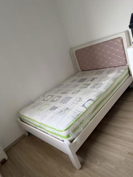 Flora View, 1 Ang Mo Kio Street 66, Ang Mo Kio / Bishan / Thomson, 1 Bedroom, 350 sqft, Apartment For Rent, by Derrick Wong, 500263280 - Bedroom - PropertyGuru.com.sg