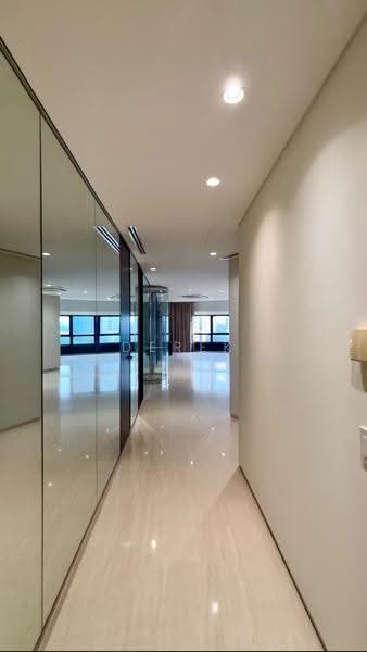The Draycott, 50 Draycott Park, Tanglin / Holland / Bukit Timah, 3 Bedrooms, 2,637 sqft, Condominium For Rent, by Derek Chua, 500263288 - Corridor - PropertyGuru.com.sg