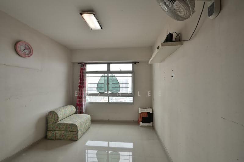307B Ang Mo Kio Avenue 1, 307B Ang Mo Kio Avenue 1, Ang Mo Kio / Bishan / Thomson, 3 Bedrooms, 1,044 sqft, HDB Flat For Sale, by Edvin Lee, 500263289 - Common Bedroom 1 - PropertyGuru.com.sg