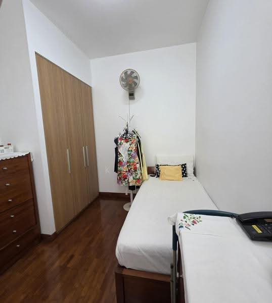 The Waterina, 51 Lorong 40 Geylang, Eunos / Geylang / Paya Lebar, 2 Bedrooms, 1,130 sqft, Apartment For Rent, by Kenn Lim, 500263290 - Bedroom - PropertyGuru.com.sg