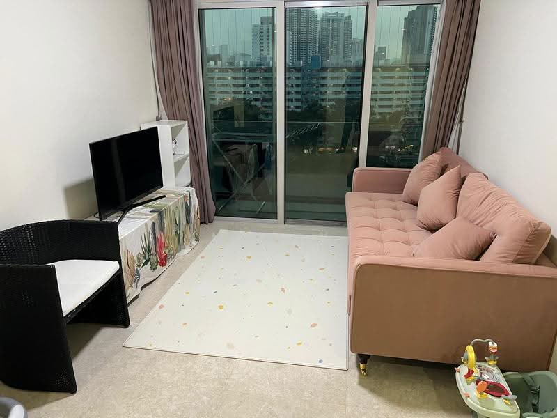 Eight Riversuites, 2 Whampoa East, Balestier / Toa Payoh, 3 Bedrooms, 936 sqft, Condominium For Rent, by Mandy Hsieh, 500263303 - Living Room - PropertyGuru.com.sg