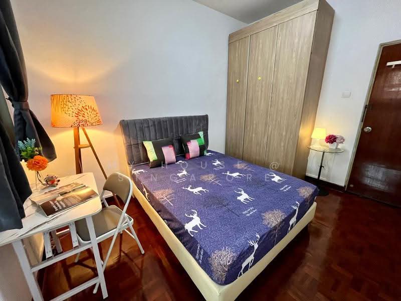 Serangoon terrace house, Hougang / Punggol / Sengkang, Room Rental, 269 sqft, Terraced House For Rent, by Desmond, 500263304 - Bedroom - PropertyGuru.com.sg