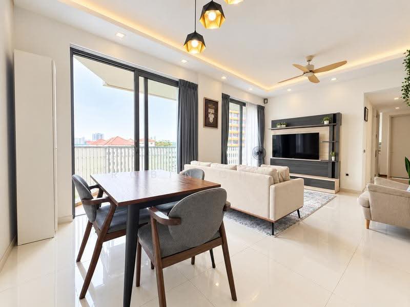 Sky Habitat, 7 Bishan Street 15, Ang Mo Kio / Bishan / Thomson, 3 Bedrooms, 1,249 sqft, Condominium For Sale, by Robin Chan, 500263310 - Living area - PropertyGuru.com.sg