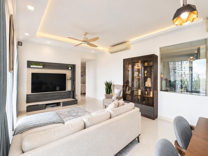 Sky Habitat, 7 Bishan Street 15, Ang Mo Kio / Bishan / Thomson, 3 Bedrooms, 1,249 sqft, Condominium For Sale, by Robin Chan, 500263310 - Living Room - PropertyGuru.com.sg