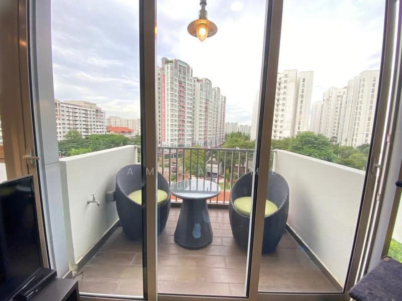 Woodhaven, 75 Woodgrove Avenue, Admiralty / Woodlands, 1 Bedroom, 592 sqft, Condominium For Sale, by Jamilah Md Yusof, 500263316 - Balcony - PropertyGuru.com.sg