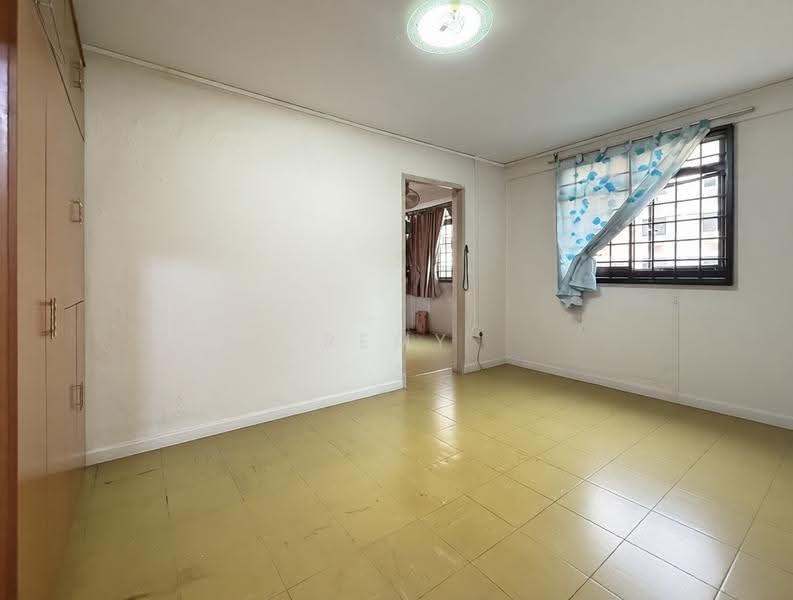 99 Commonwealth Crescent, 99 Commonwealth Crescent, Alexandra / Commonwealth, 3 Bedrooms, 678 sqft, HDB Flat For Sale, by Remy R, 500263319 - Bedroom 2 - PropertyGuru.com.sg